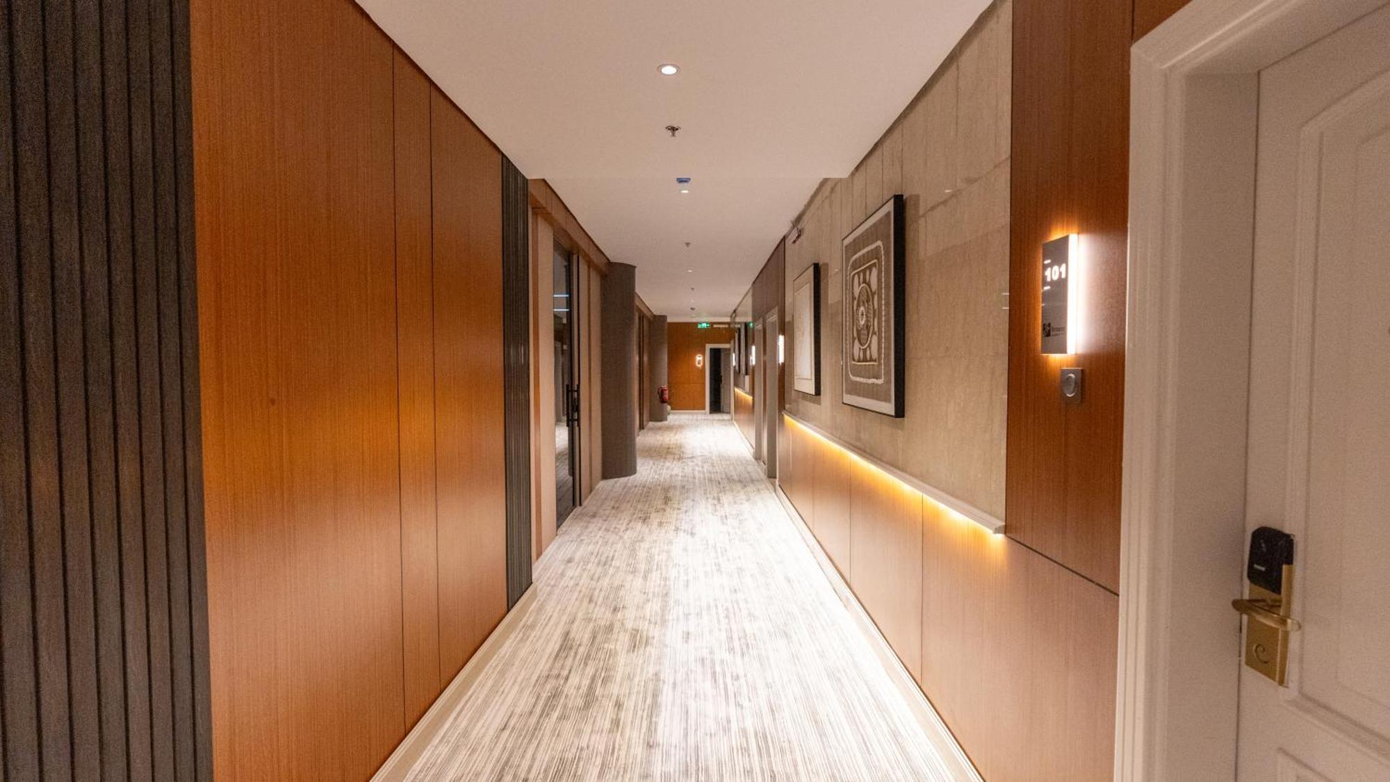 Brzeen Hotel Riyadh Riade Exterior foto