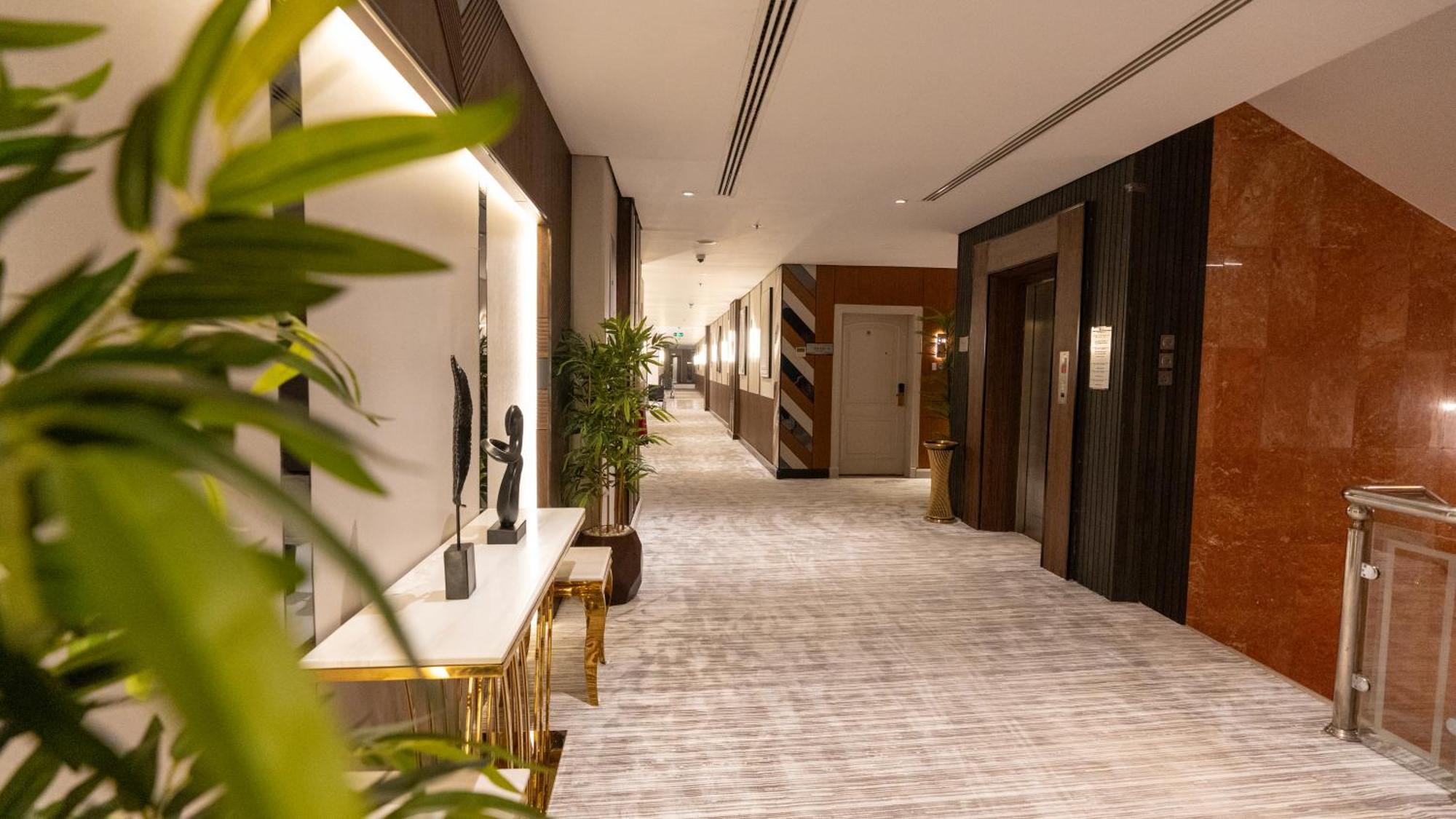Brzeen Hotel Riyadh Riade Exterior foto